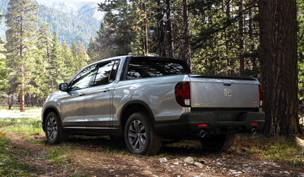 Bannière de New  2024 Ridgeline Black Edition AWD in Amos