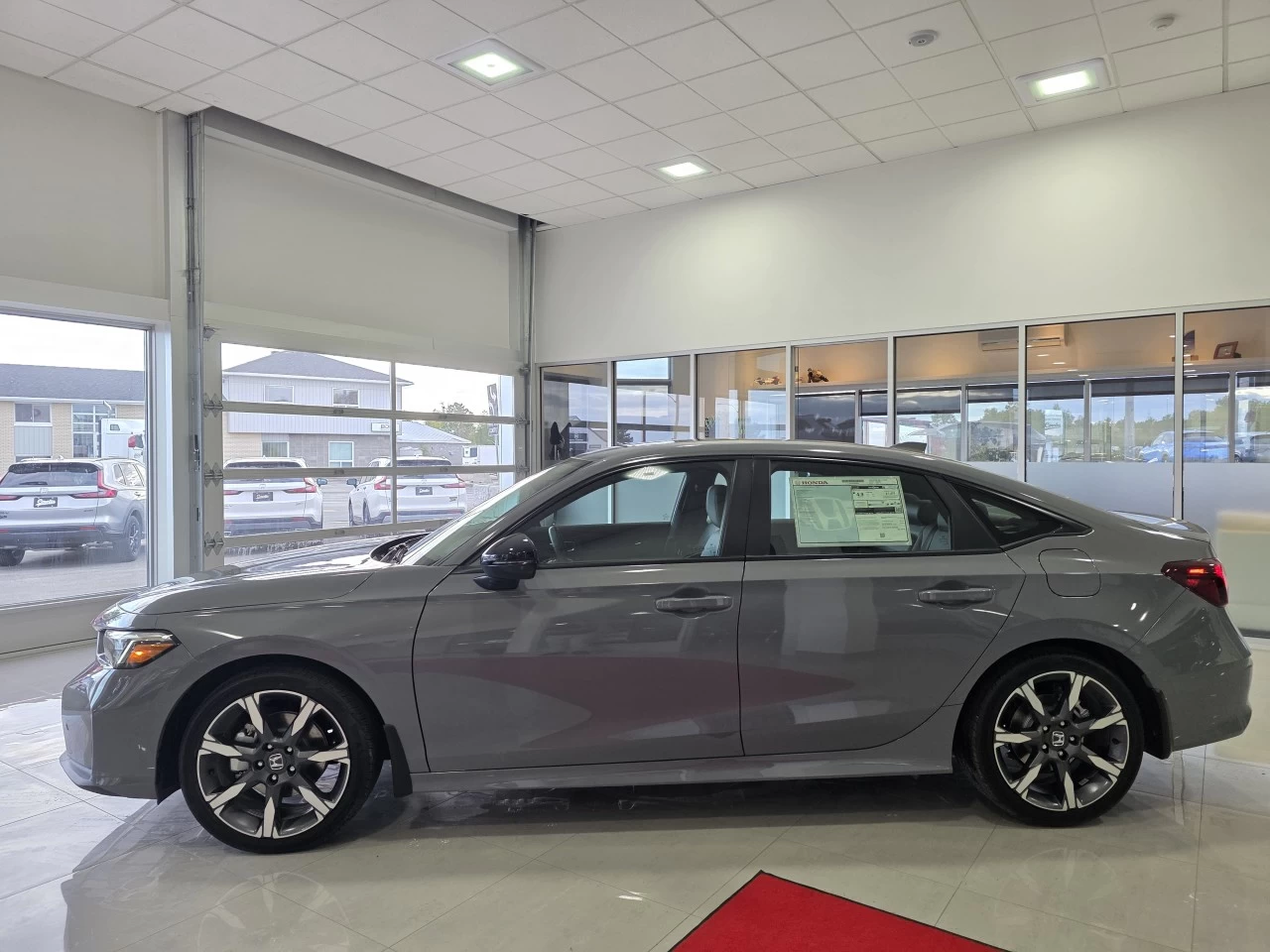 2026 Honda Civic Touring hybride berline Sport Main Image