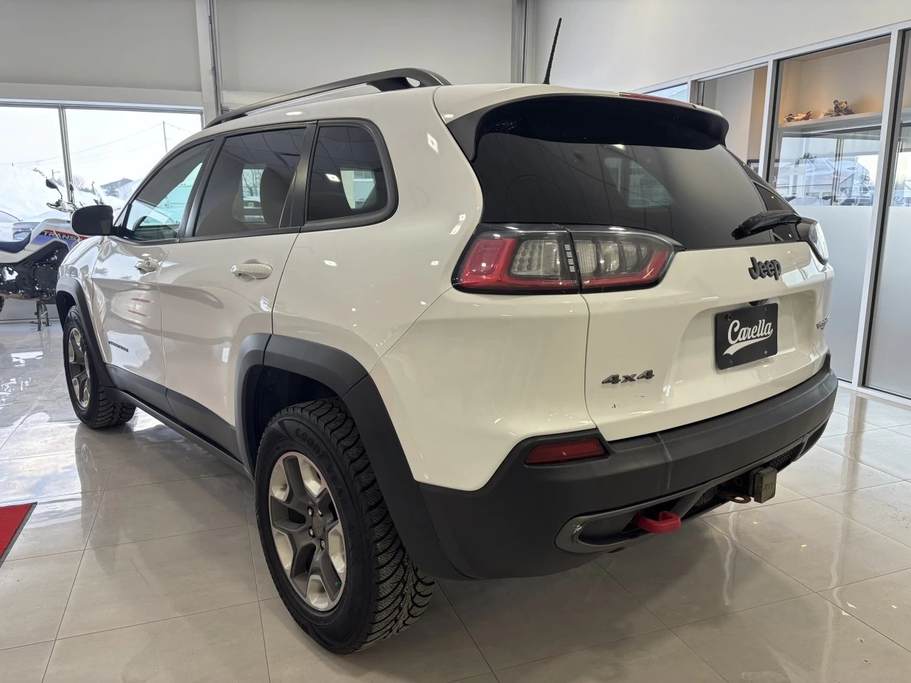 2019 Jeep Cherokee Trailhawk Main Image