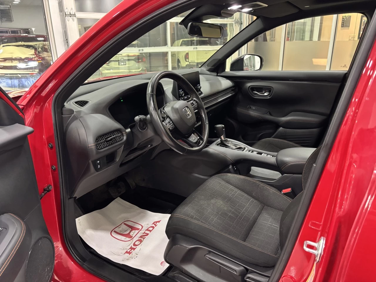 2024 Honda HR-V Sport-B Main Image