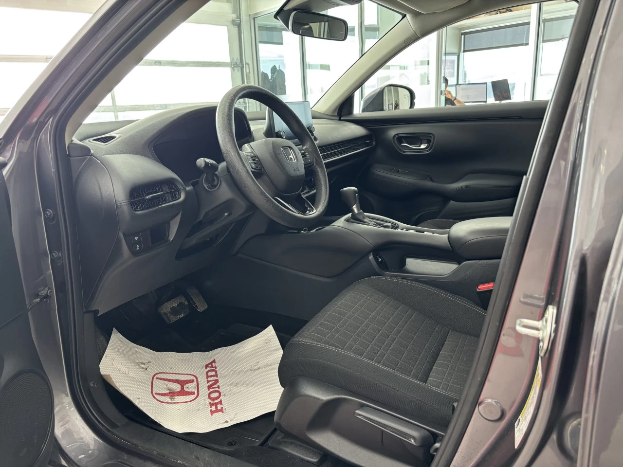 2023 Honda HR-V LX Main Image