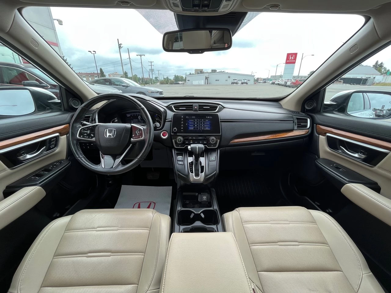 2019 Honda CR-V Touring Main Image