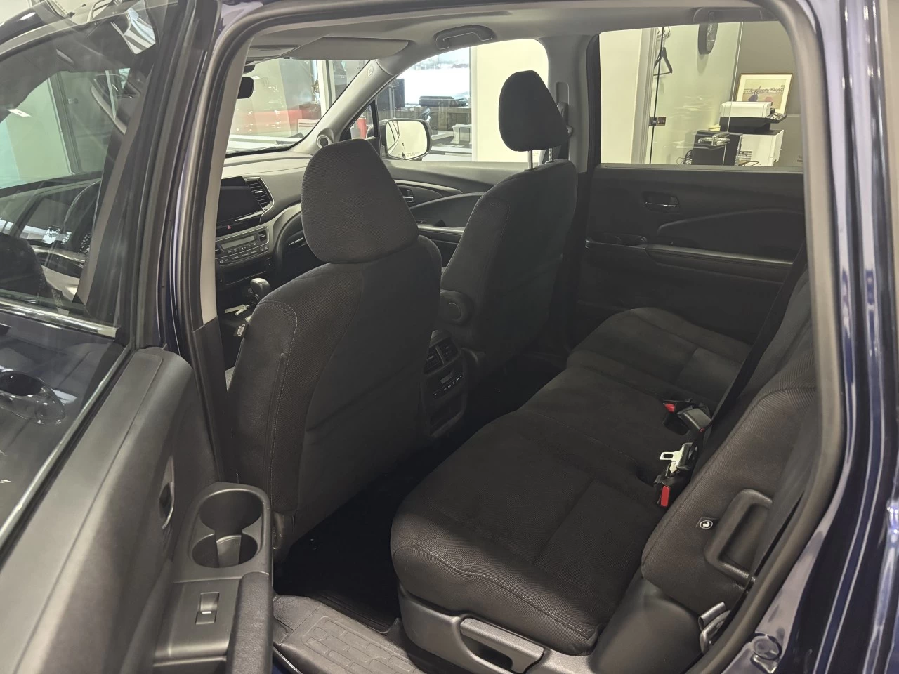 2020 Honda Pilot EX Main Image