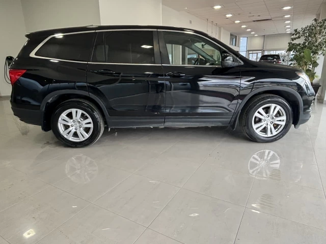 Honda Pilot LX 2017