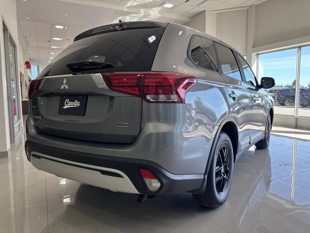 Mitsubishi Outlander ES/EX-L/EX 2020