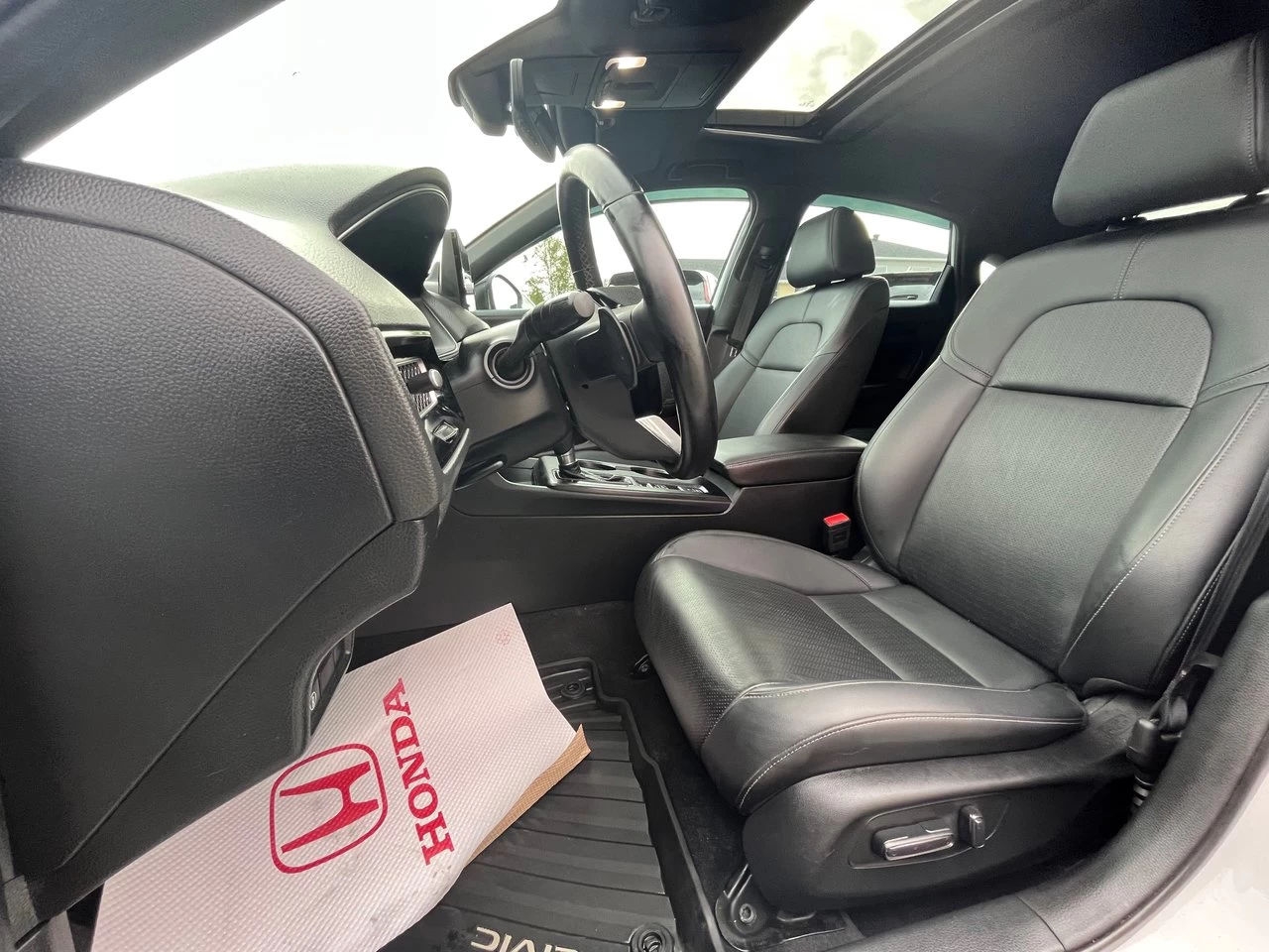 2022 Honda Civic Hatchback Sport Touring Image principale