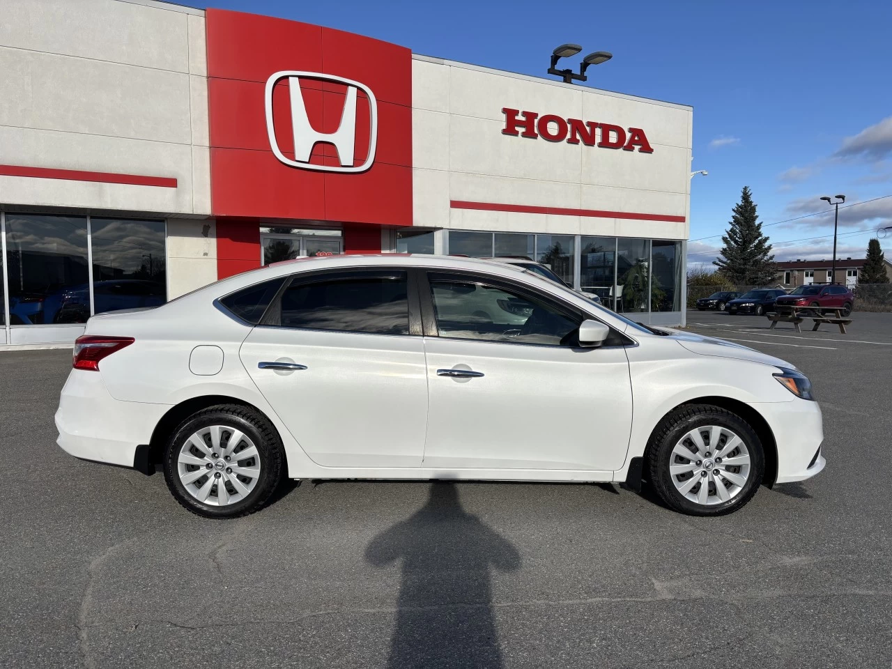 2017 Nissan Sentra S/SV/SL Image principale