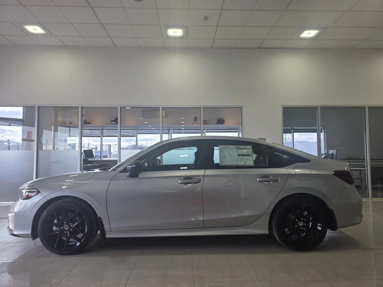 2026 Honda Civic hybride berline Sport Main Image