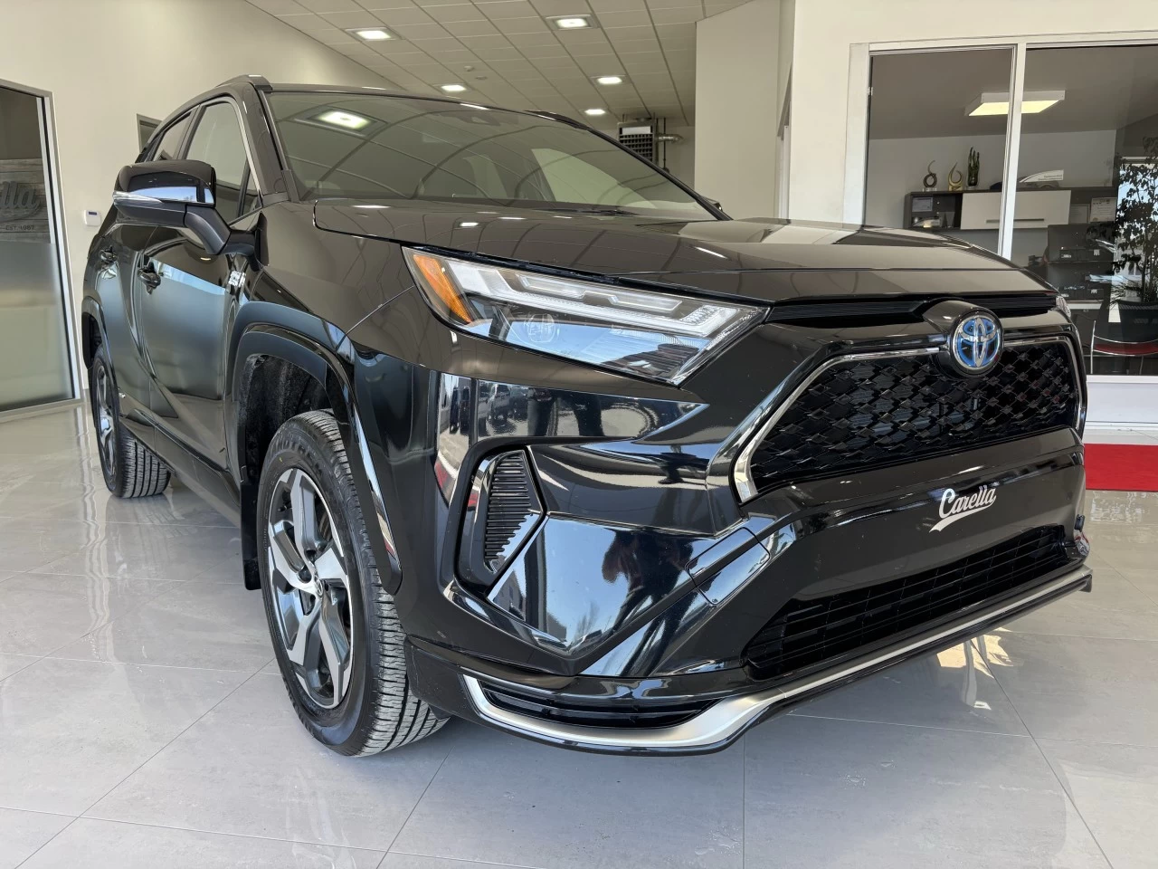 2024 Toyota RAV4 Prime SE/XSE Image principale