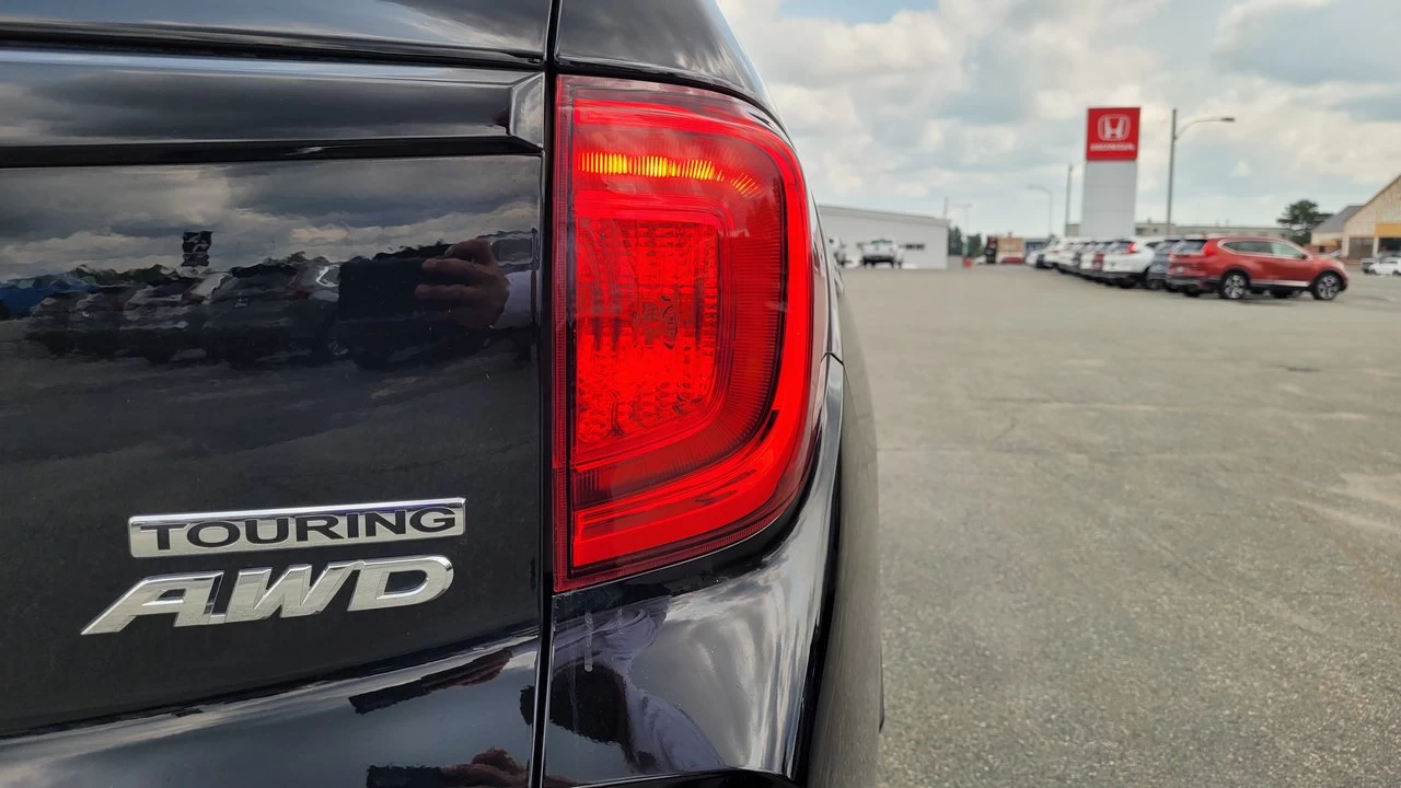 2022 Honda Passport Touring Main Image