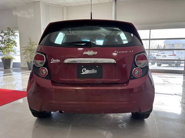Chevrolet Sonic LT 2012