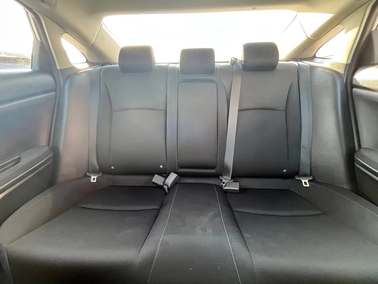 2021 Honda Civic Sedan LX Image principale