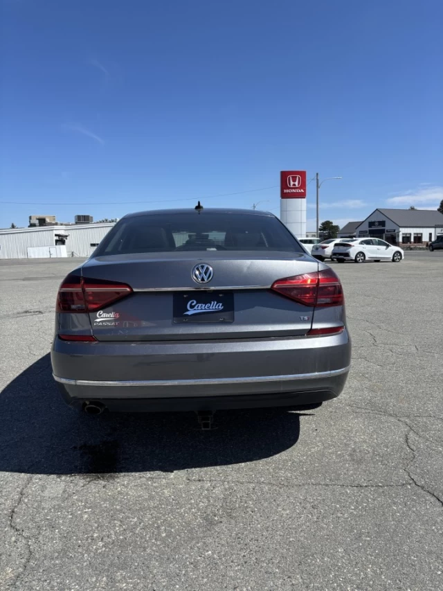 Volkswagen Passat Comfortline 2018