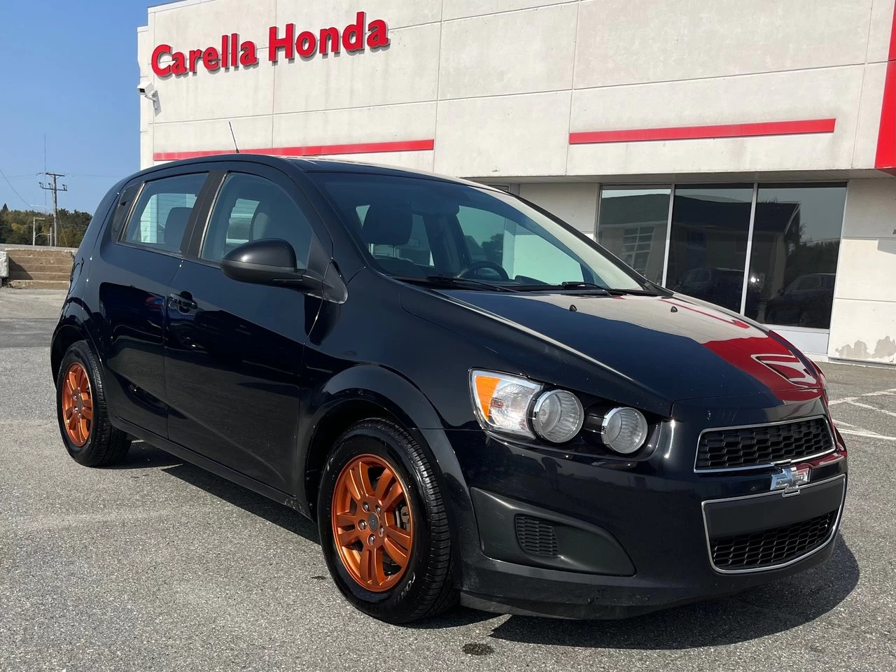 2012 Chevrolet Sonic LS Image principale