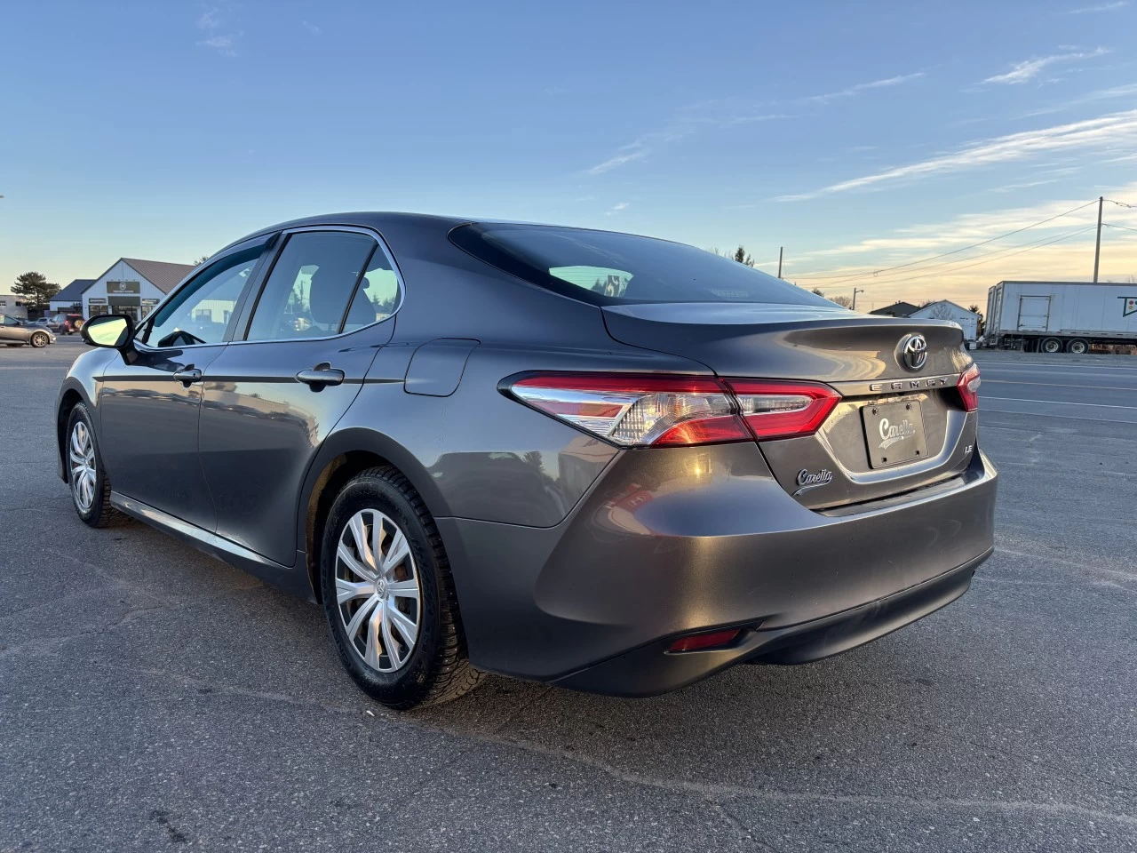 2020 Toyota Camry LE Main Image