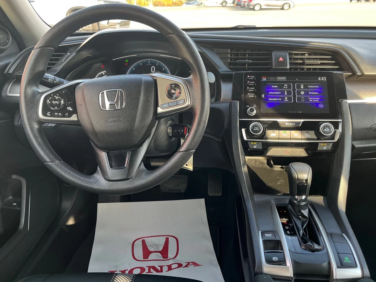 2021 Honda Civic Sedan LX Image principale