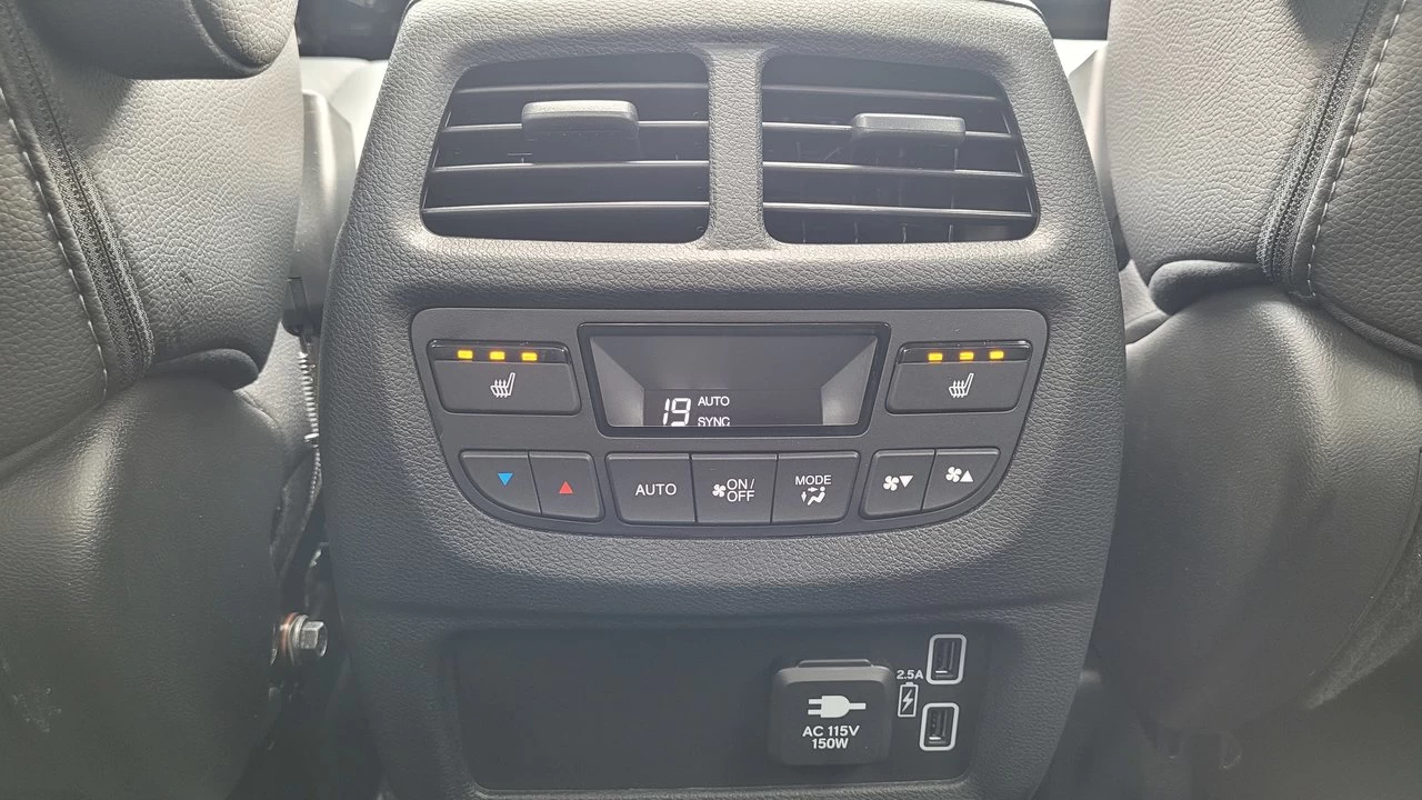 2022 Honda Passport Touring Main Image