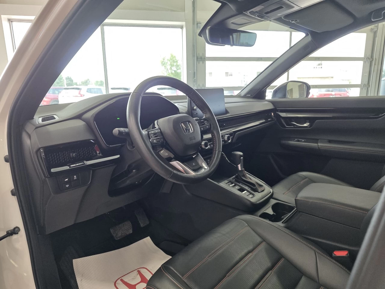 2024 Honda CR-V hybride Touring Main Image