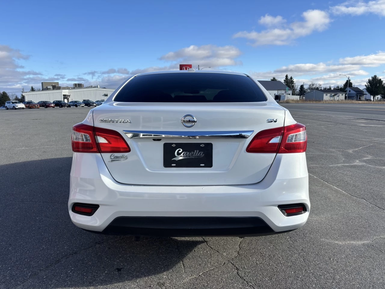 2017 Nissan Sentra S/SV/SL Image principale