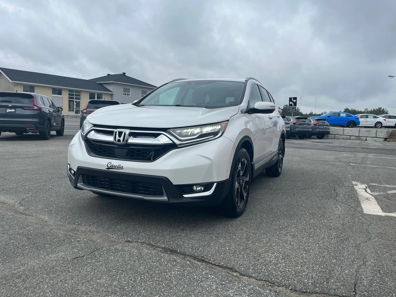 2019 Honda CR-V Touring Main Image