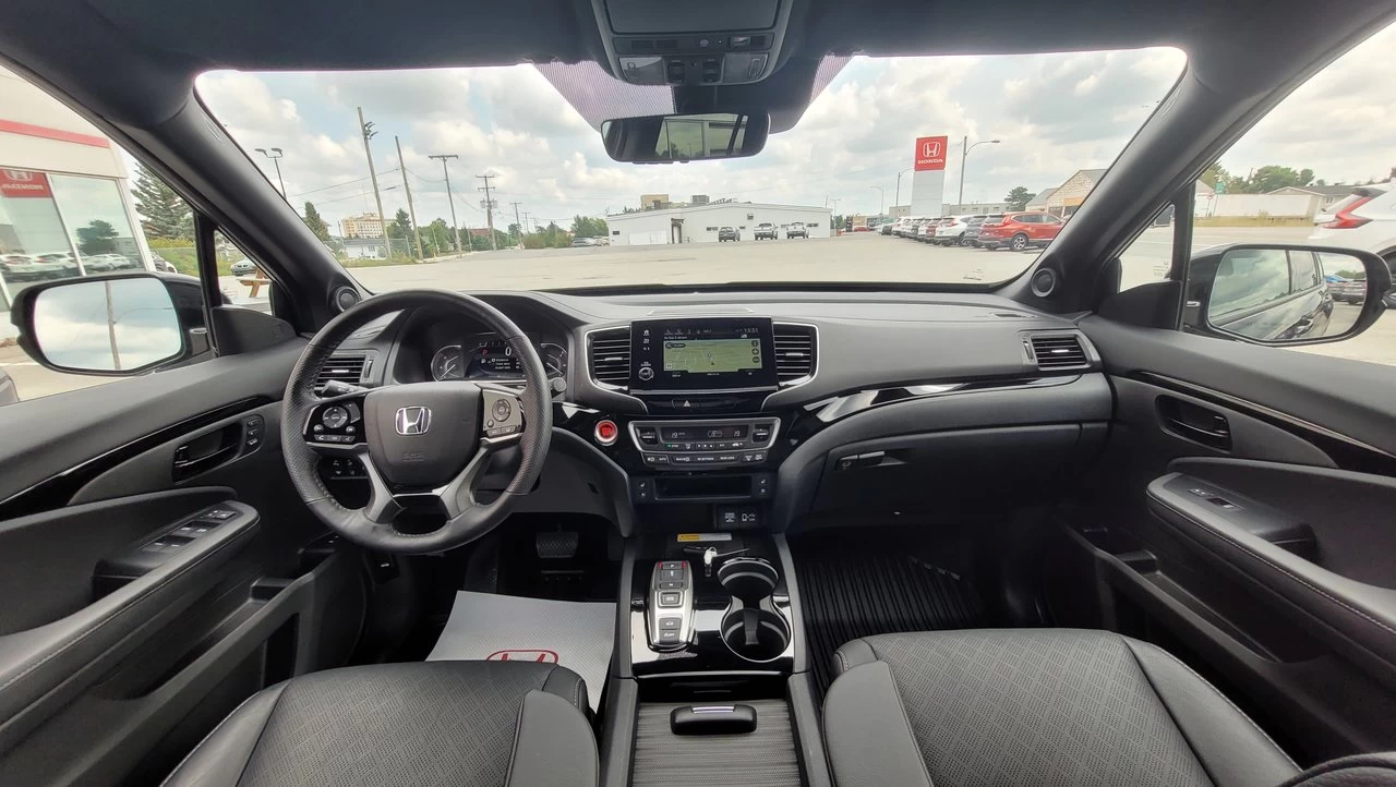 2022 Honda Passport Touring Main Image