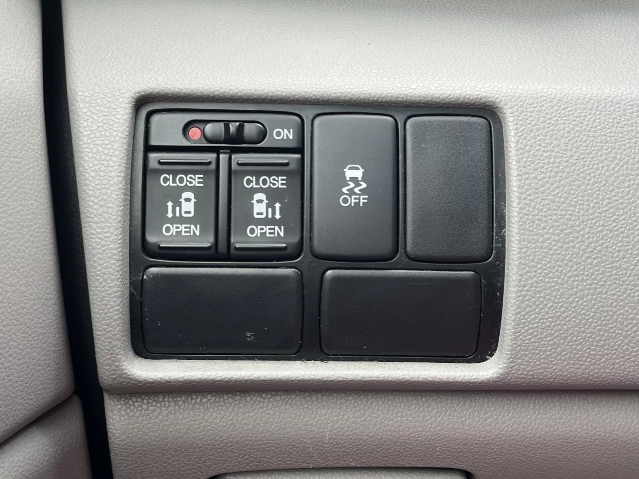 2014 Honda Odyssey EX Main Image