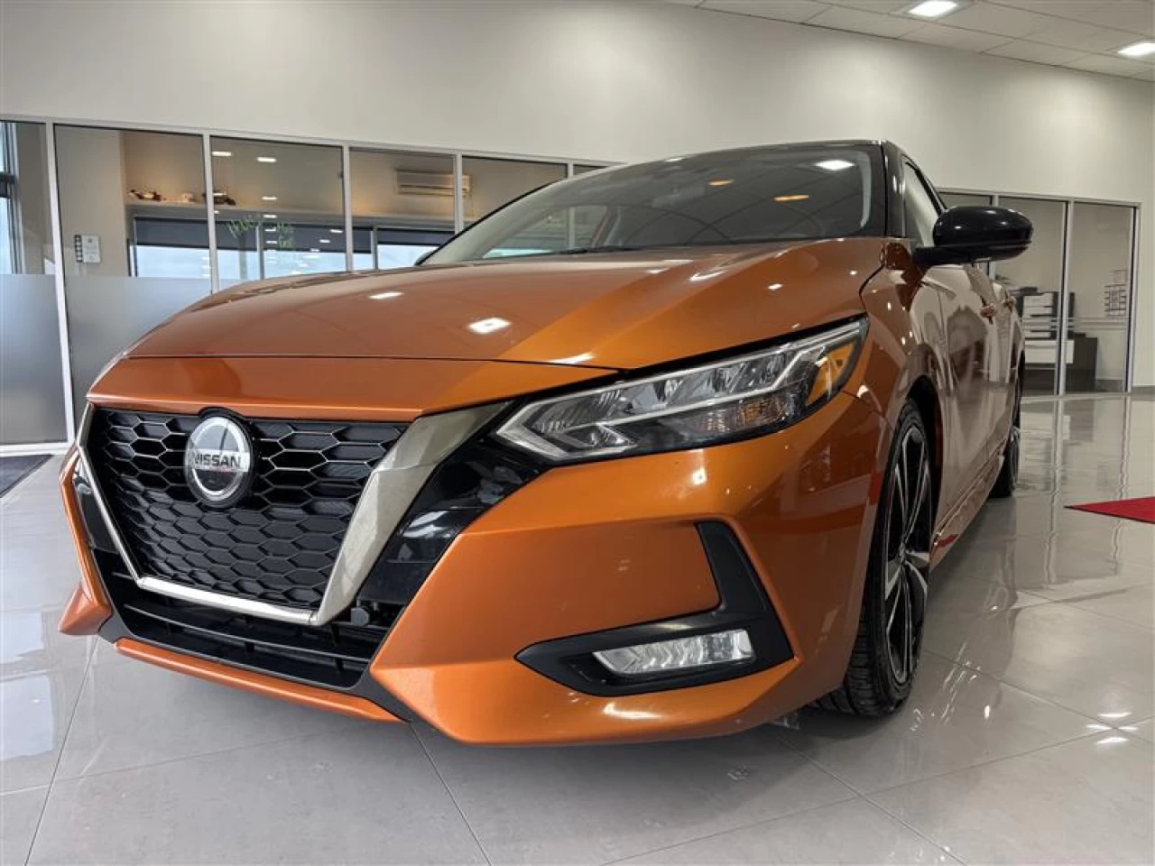 2020 Nissan Sentra SR Image principale
