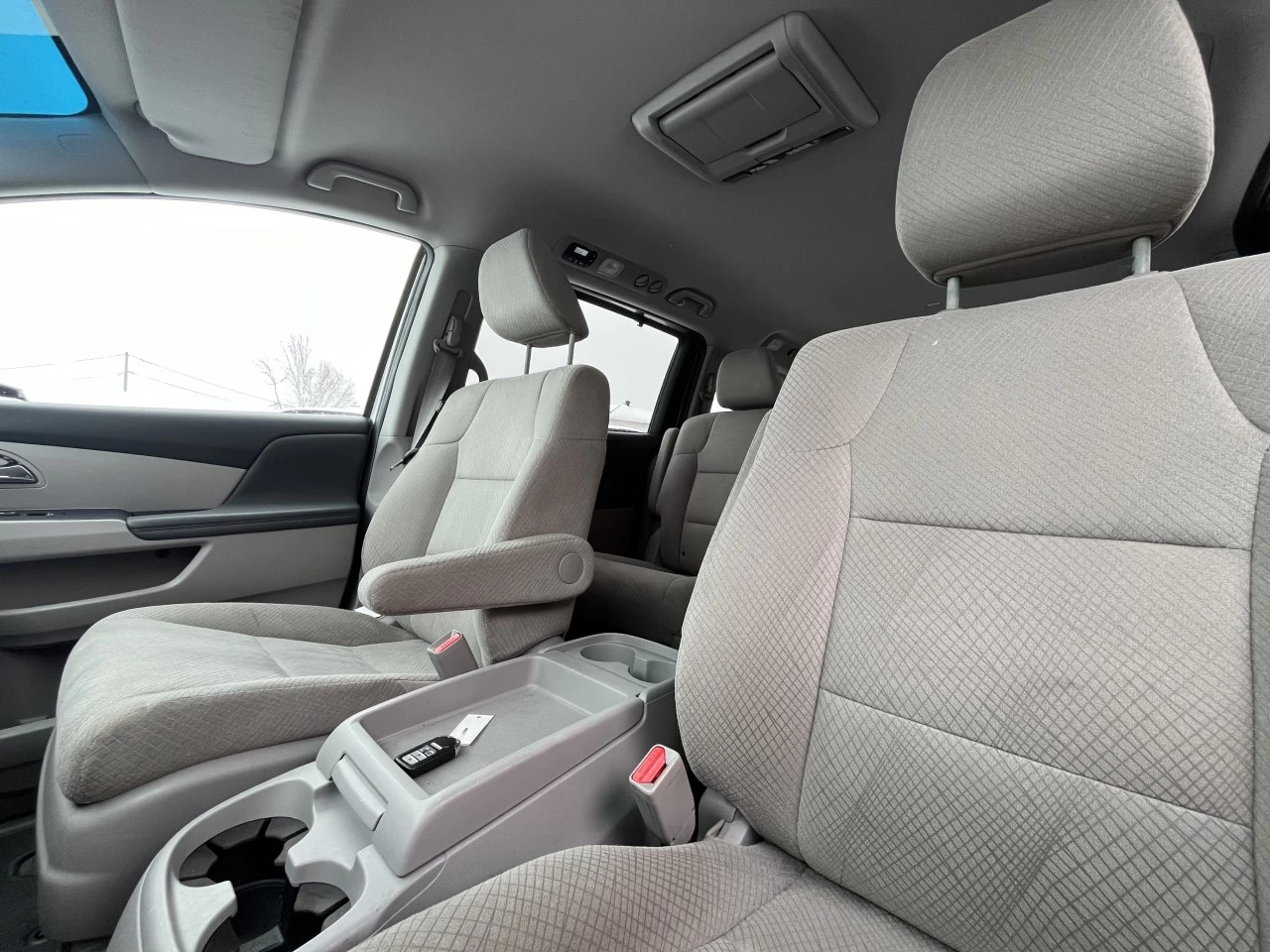 2014 Honda Odyssey EX Image principale