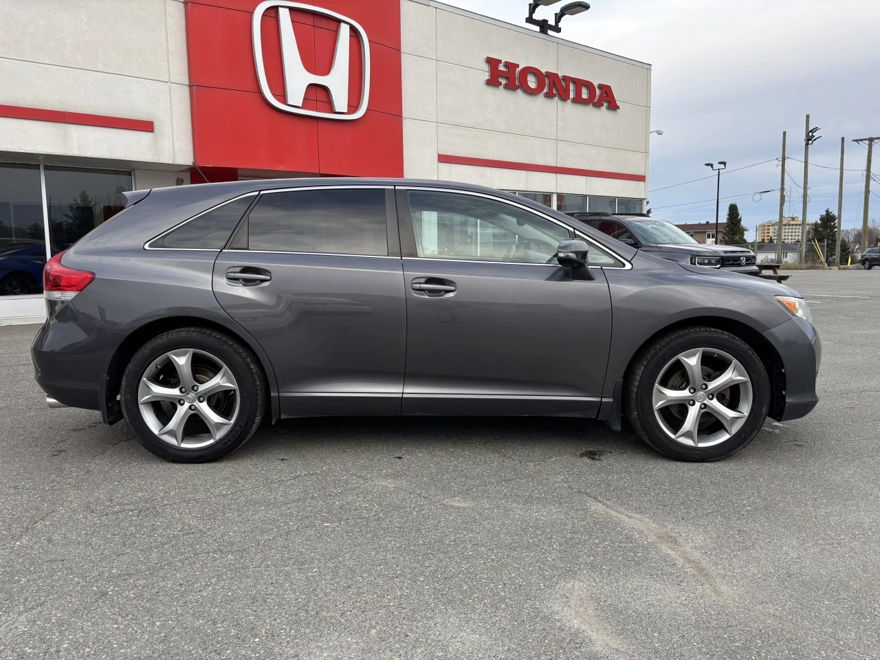 2015 Toyota Venza 4dr Wgn V6 AWD Image principale