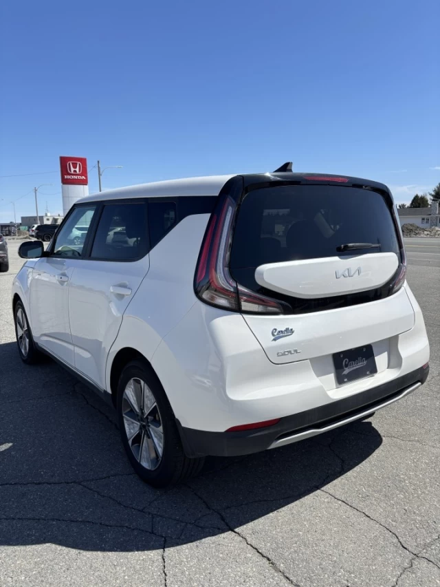 Kia Soul EV  2023
