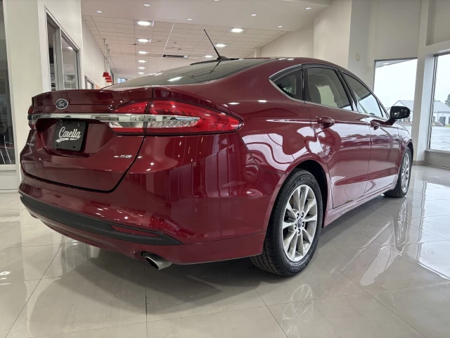 Ford Fusion SE 2017