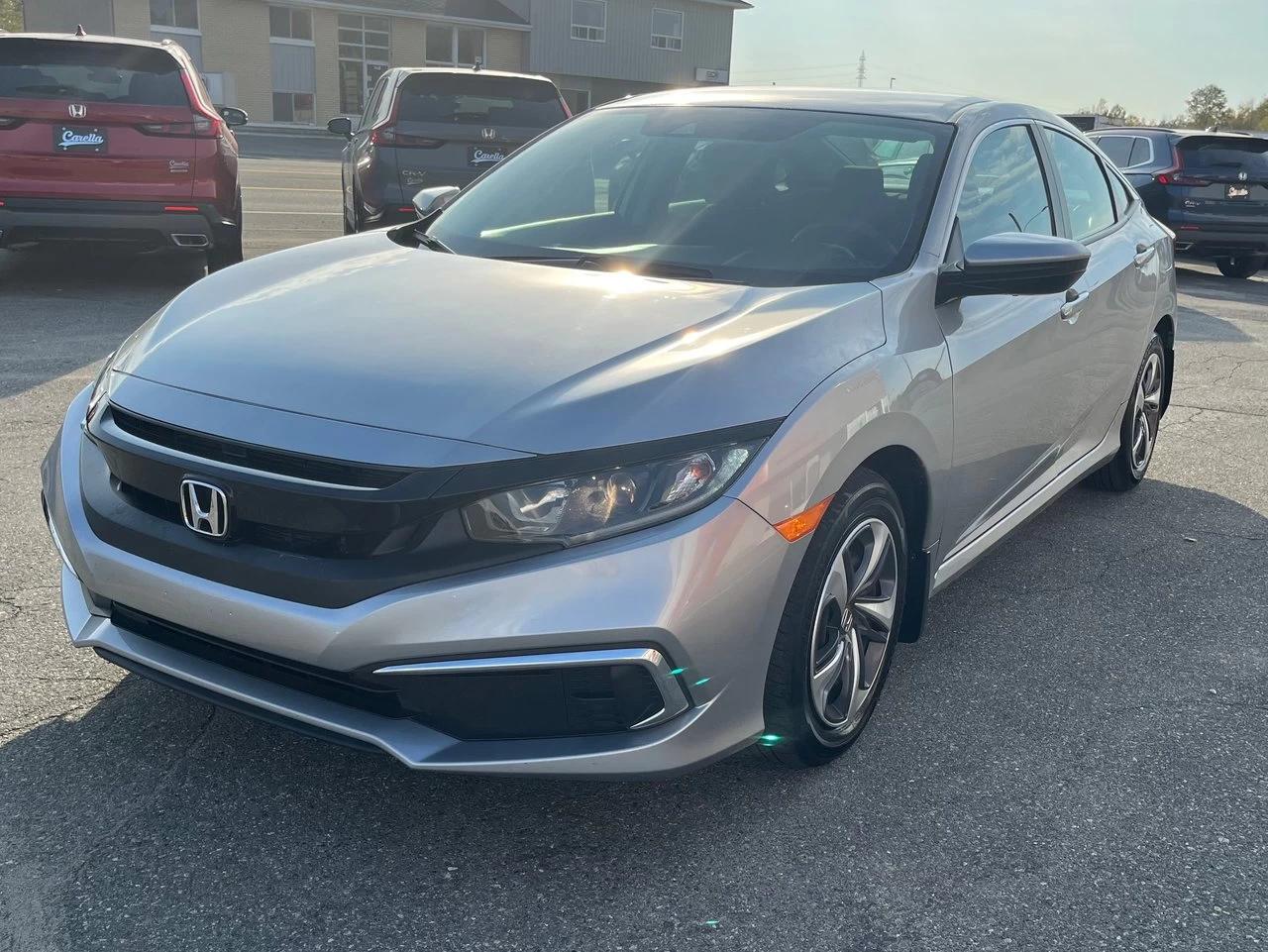 2021 Honda Civic Sedan LX Image principale