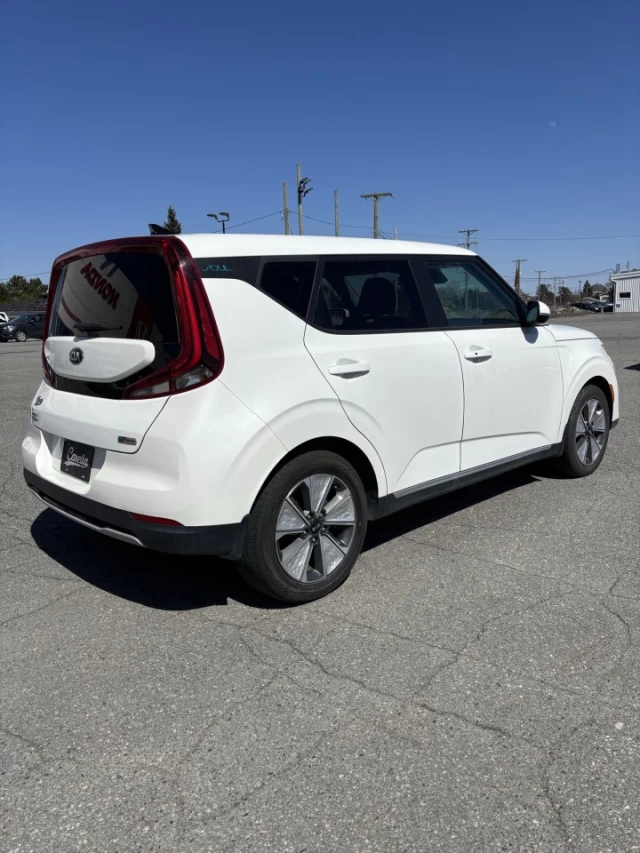 Kia Soul EV  2021