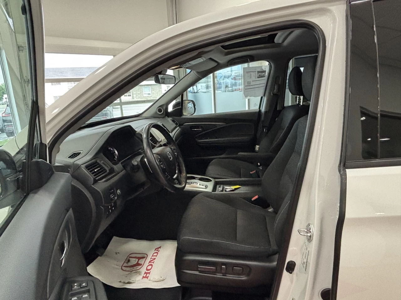 2022 Honda Ridgeline Sport Main Image