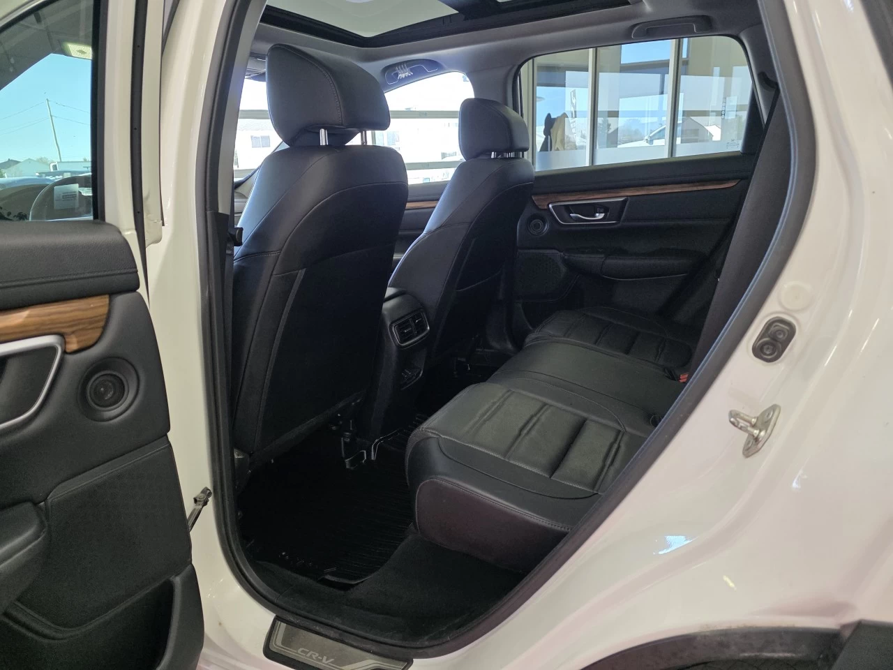 2017 Honda CR-V Touring Image principale