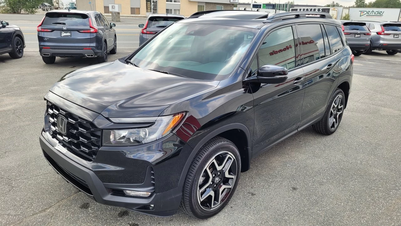 2022 Honda Passport Touring Main Image