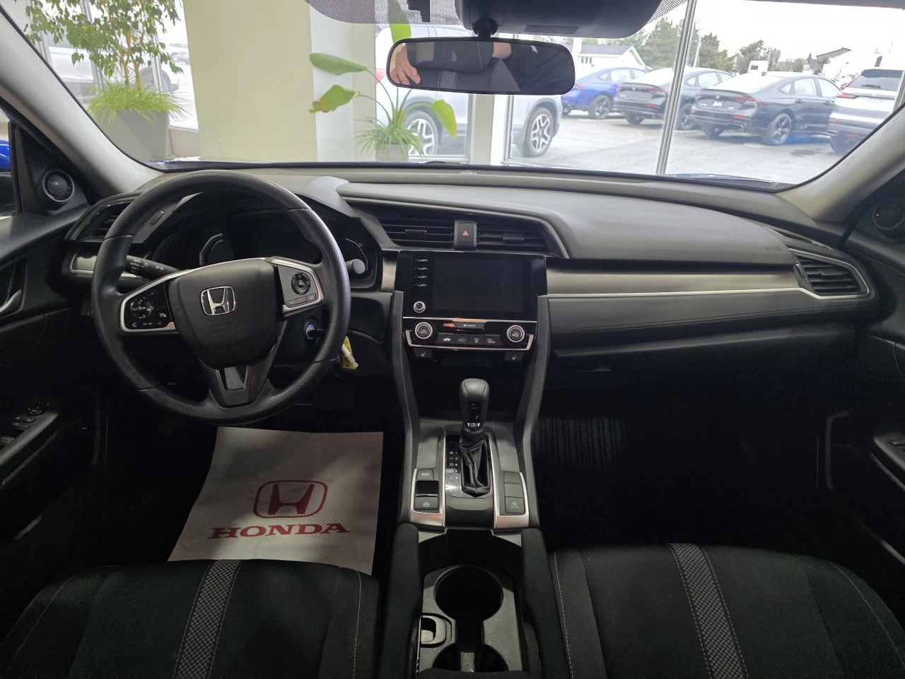 2020 Honda Civic LX Image principale