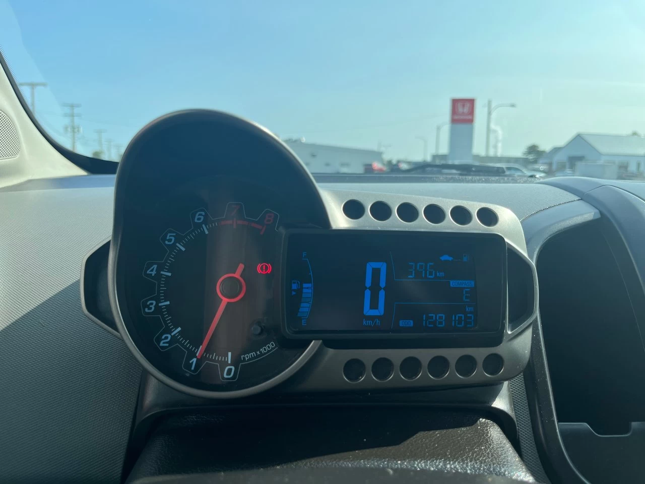 2012 Chevrolet Sonic LS Image principale