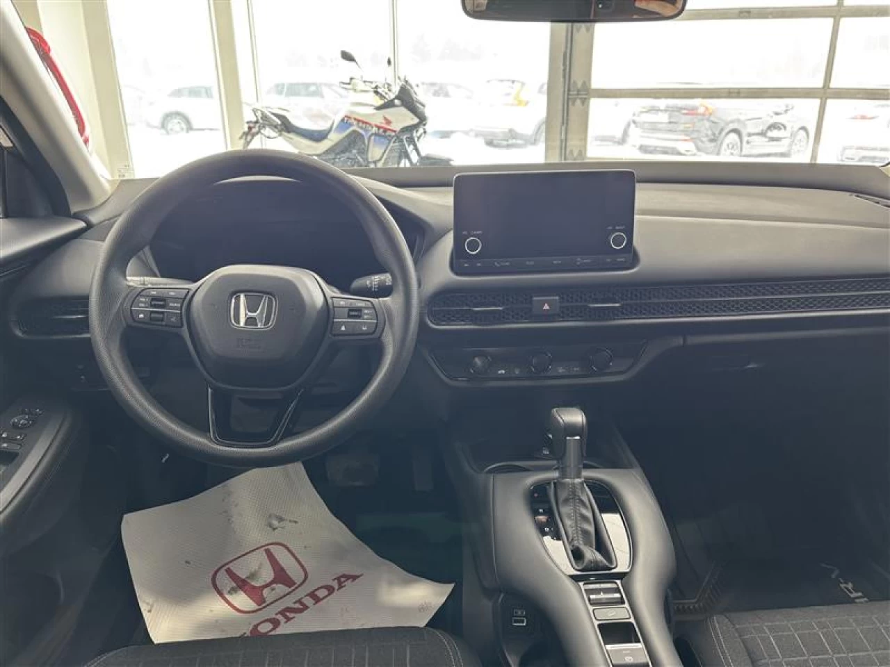 2023 Honda HR-V LX Main Image