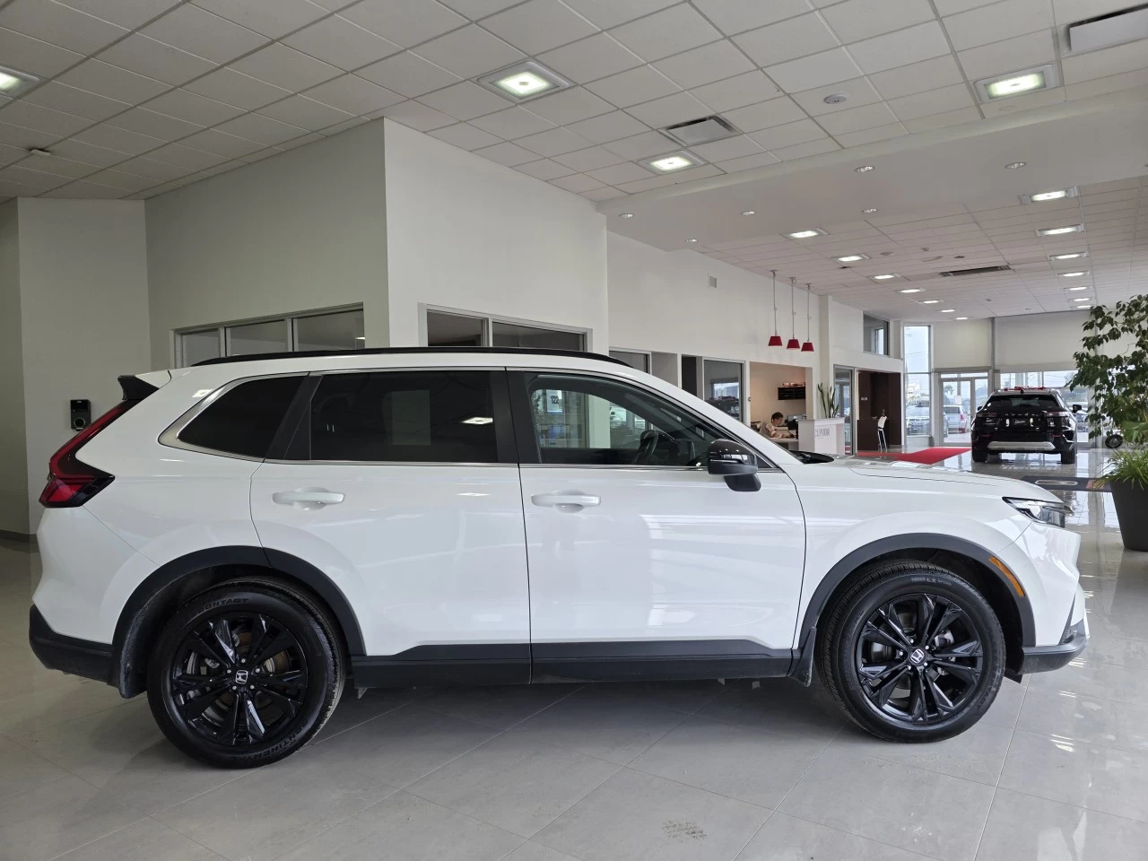 2024 Honda CR-V hybride Touring Main Image