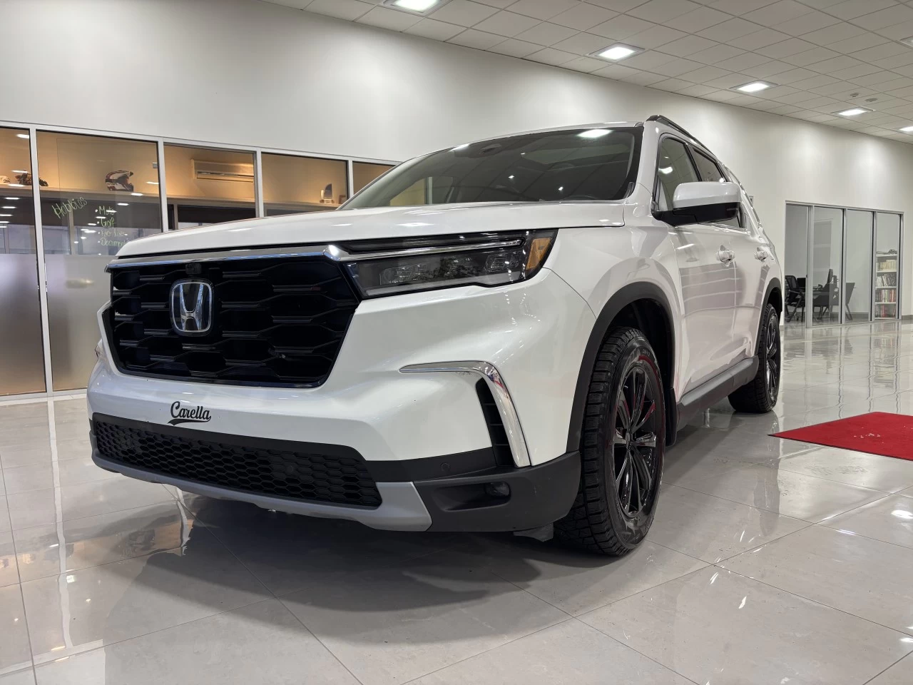 2025 Honda Pilot Touring Main Image