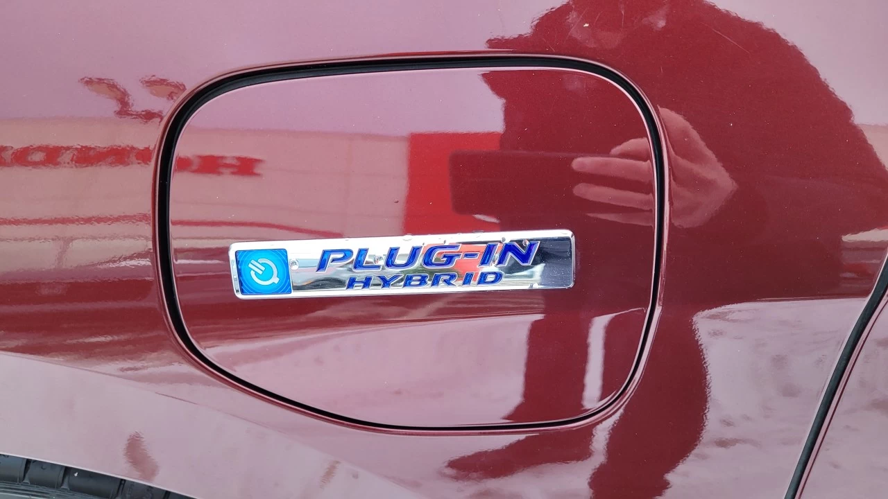 2021 Honda Clarity Plug-In Hybrid Touring Main Image